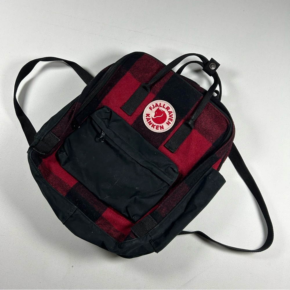FJALLRAVEN KANKEN Re-Wool Buffalo Check Plaid Backpack Red Black